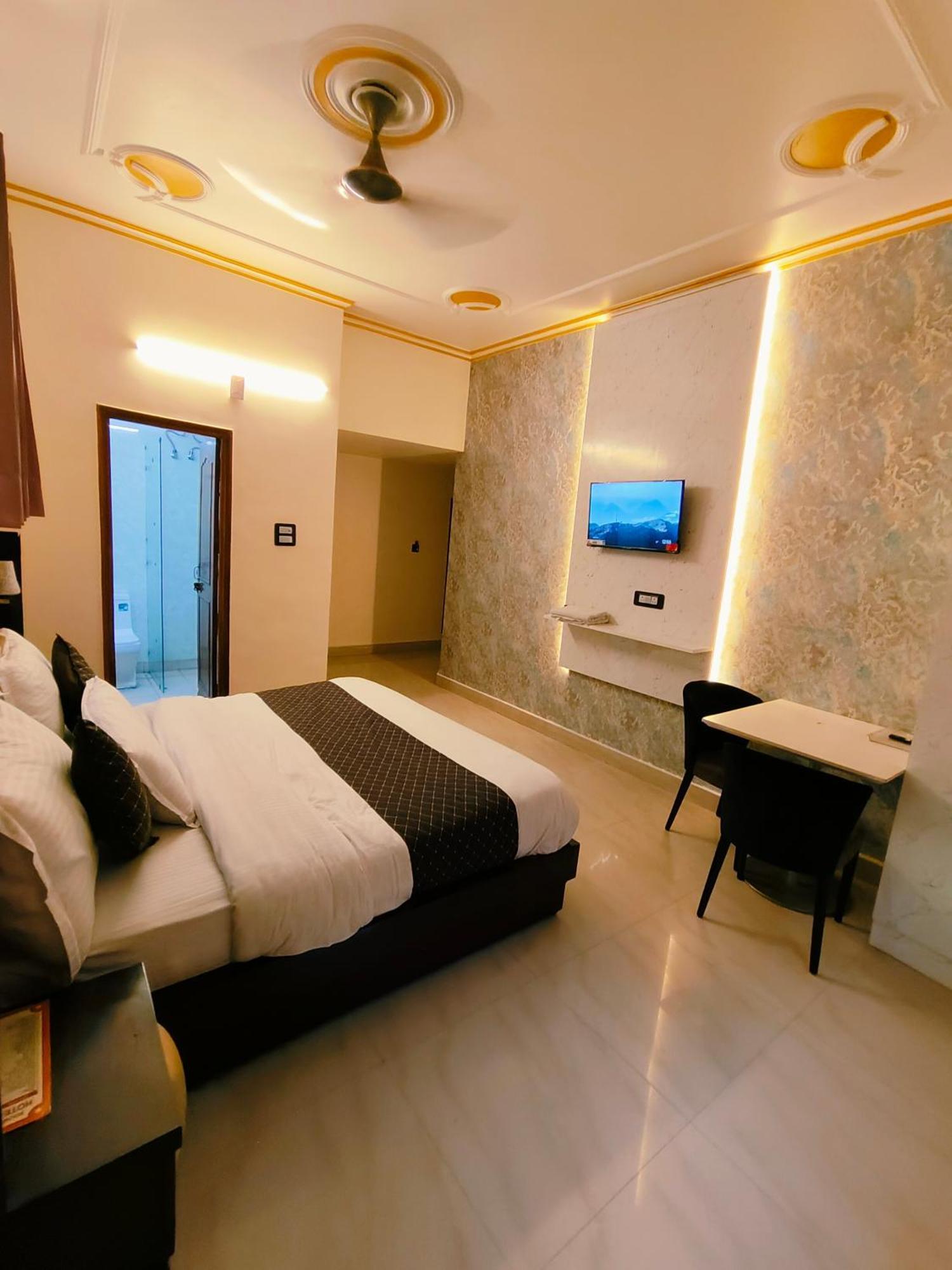 Hotel New Imperial Ghaziabad Exterior photo